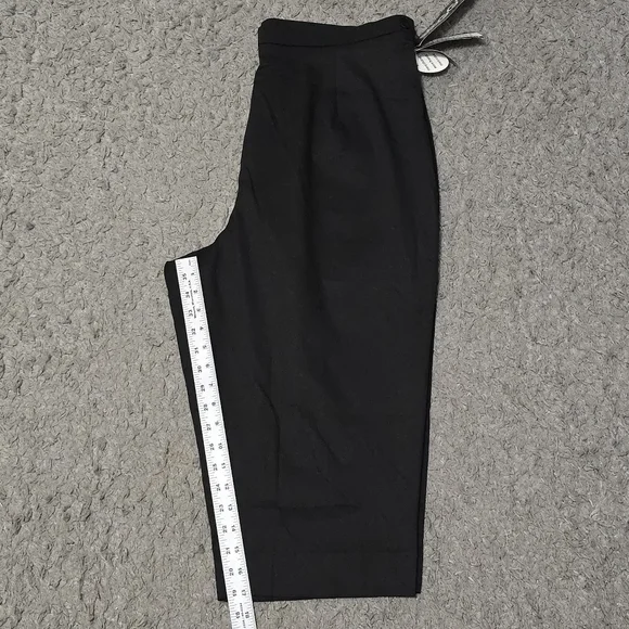 Briggs Women's 18W Black Capri Cropped Pants Stretch NWT Business Casual Preppy - Picture 9 of 10
